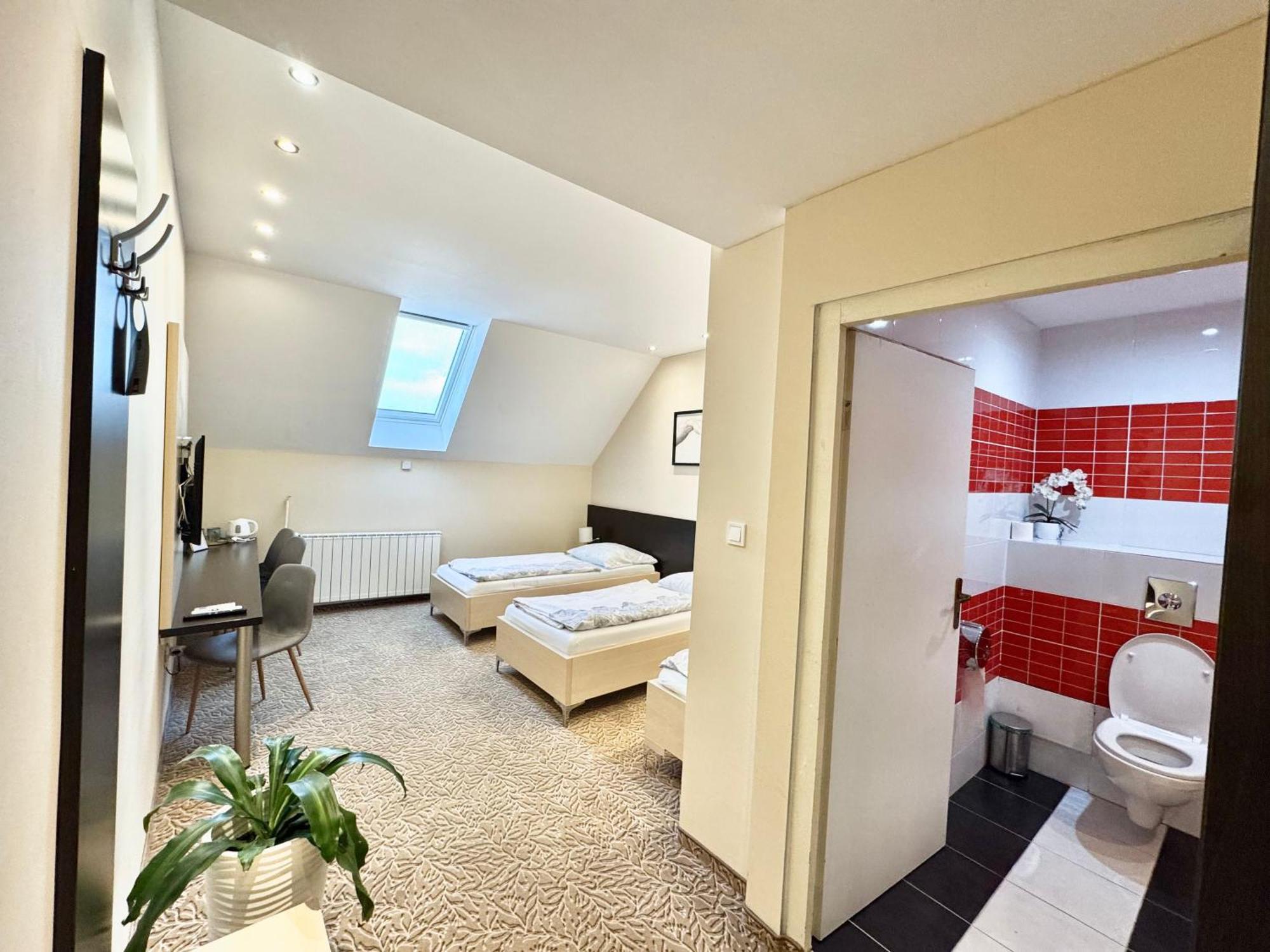 Hotel Zlate Kosice Luaran gambar